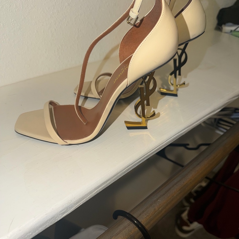 Yves Saint Laurent Cream Heels with Gold Monogram